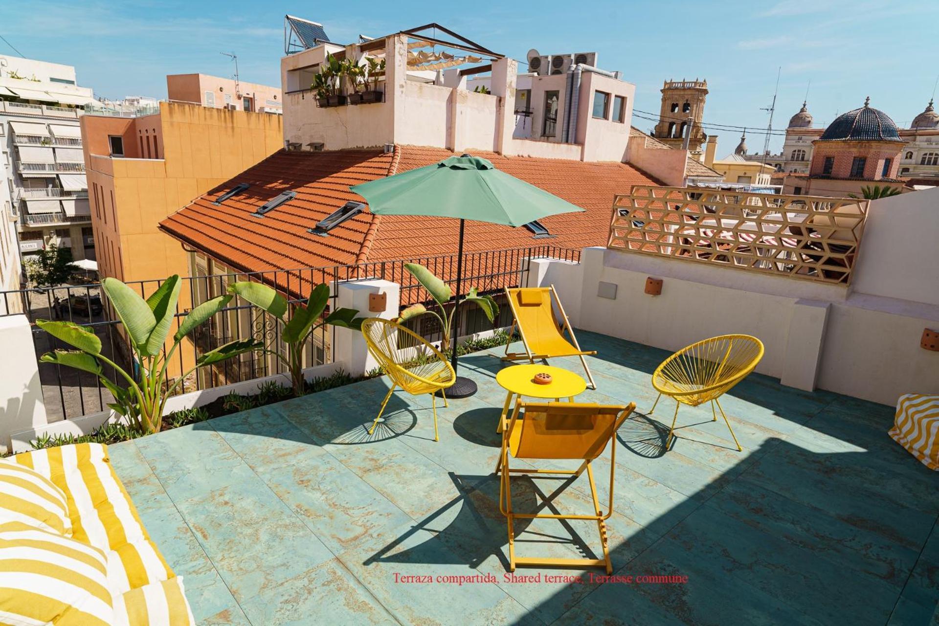 Apartamento With Exceptional Charm In Historic Center Of *