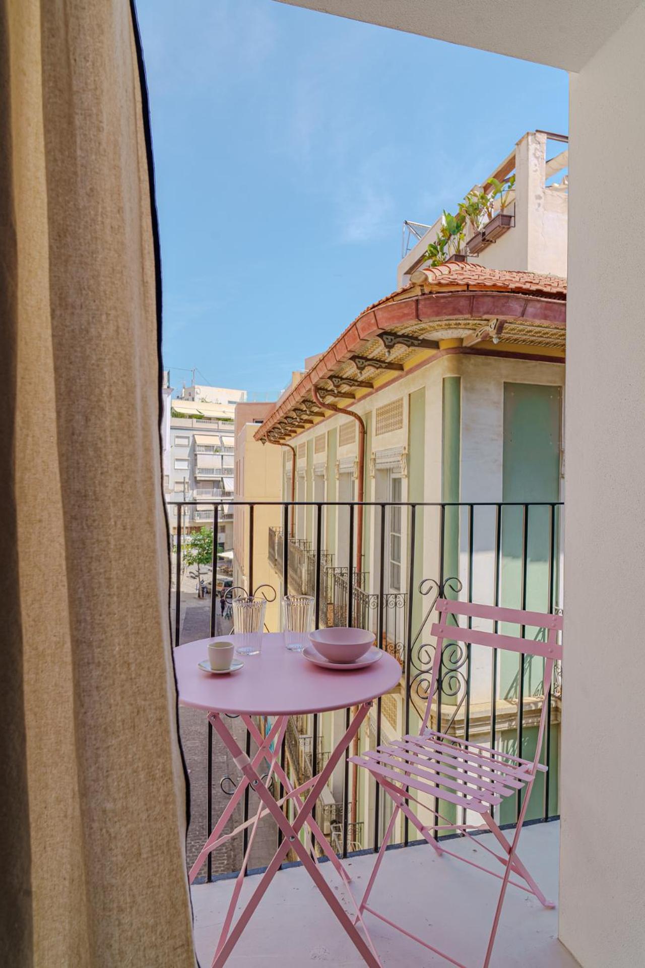 Apartamento With Exceptional Charm In Historic Center Of